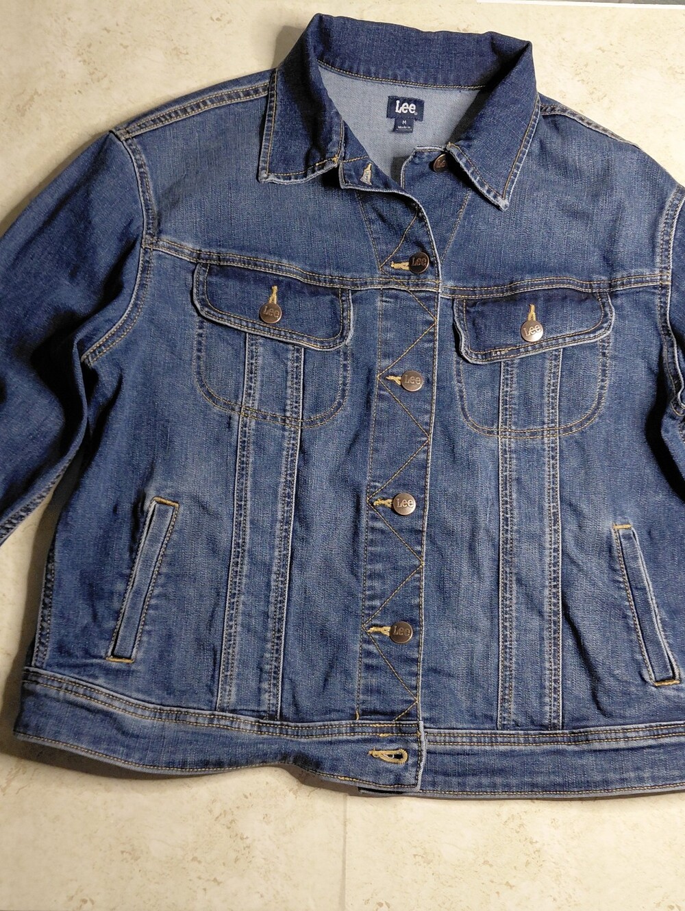 Lee Women's Dark Blue Denim Trucker Jacket Sz Medium